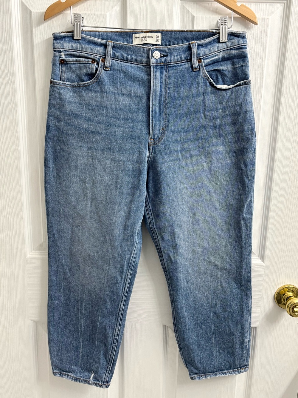 Abercrombie & Fitch Mom High Rise Jeans 30 Short Crop Blue Denim